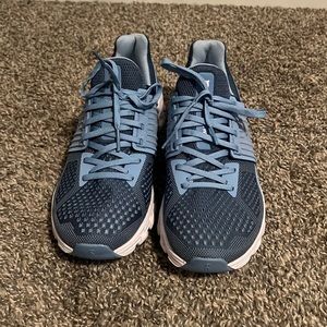 On Cloud - Cloudswift Women’s Running Shoes - Lake/Sky - Women’s size 9